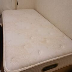 シモンズ　エグゼクティブプレミアム　マットレス