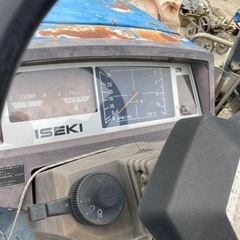 井関245トラクター