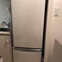 冷蔵庫　300l  三菱　※商談中のため、以降受付不可