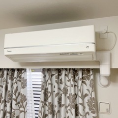 決定済?ワ0021 SHARP2016年式エアコン2.2kw6畳適用38000円自動掃除 