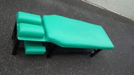 最終値下げしました お買い得?美品マッサージベッド 施術ベッド 整体 