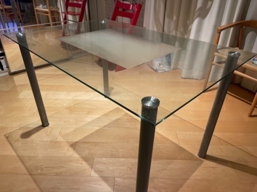ダイニングテーブル　ガラステーブル ガラス天板 テーブル 食卓テーブル クリスタ
