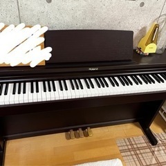 【広島市西区】Roland電子ピアノ♪/手渡し譲/椅子付