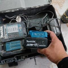 マキタ インパクト１８V 6,0Ah  USBアダプター付き 