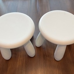 IKEA スツール　子供用椅子　キッズチェア　2個セット