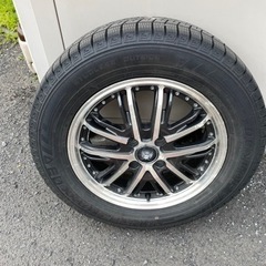 ワンシーズン使用のスタッドレスタイヤ　185/65r15