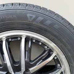 ワンシーズン使用のスタッドレスタイヤ　185/65r15