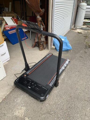 電動ルームランナー BTM 8026