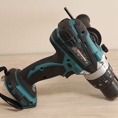 美品 makita HP458D 充電式震動ドライバドリル マキタ 18V 本体のみ (D4458ahxY)