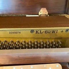 3/13までの限定価格　アップライトピアノ　KAWAI kl-62wi