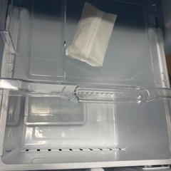 ^_^  ハイセンス　冷蔵庫　　150リットル　2020年製　HR-D15C