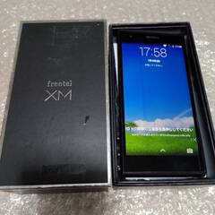 SIMフリースマホ本体　freetel LTE XM FT142D