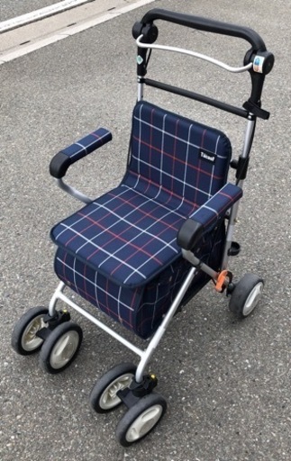 ⭐︎中古品　株式会社幸和製作所　シルバーカー　490×600×900mm  介護用品⭐︎