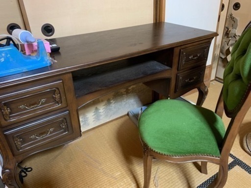 アンティーク　椅子、テーブル