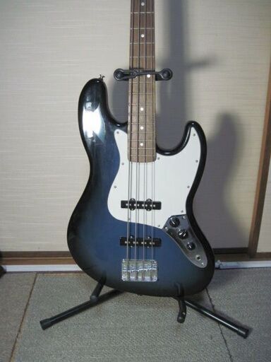 ベースギター\u0026アンプ他一式