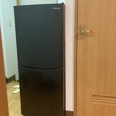 アイリスオーヤマ 冷蔵庫 ブラック IRSD-14A