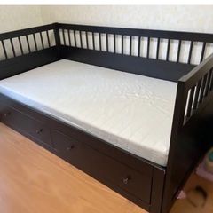 アメリカで購入　2段ベッド　　シングルベッド　収納付きベッド