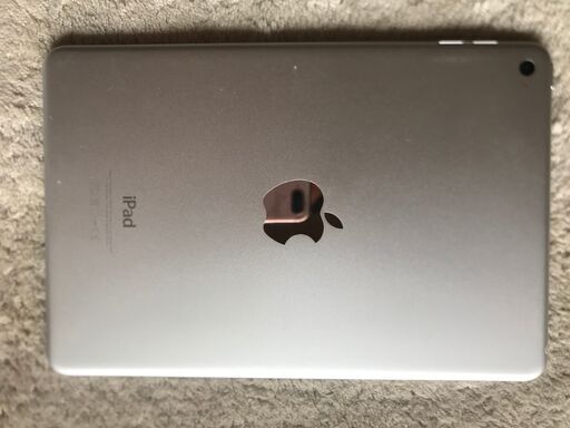 iPad mini4 silver A1538 WI-FI １６ＧＢ バッテリー１００