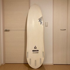 ファイヤーワイヤー　サーフボード　フィン付き