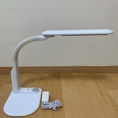 【値下げ❗️】LEDデスクライト　アイリスオーヤマ