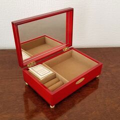 オルゴール付き木製宝石箱