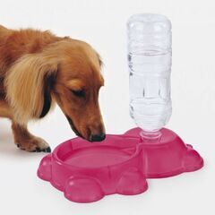 【新品未使用品】犬猫ペット用自動吸水器　水飲み皿（ペットボトル設...