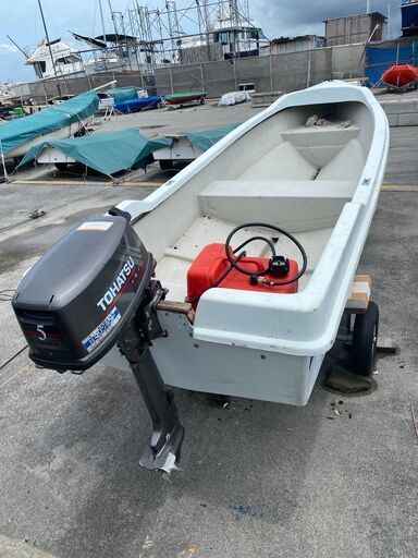 クイントレックス V12 | 【中古艇ドットコム】 中古ボート・ヨットの個人売買応援サイト 12F FRP 小型ボート ５馬力エンジン 登録検査なし 小型トレラー付き
