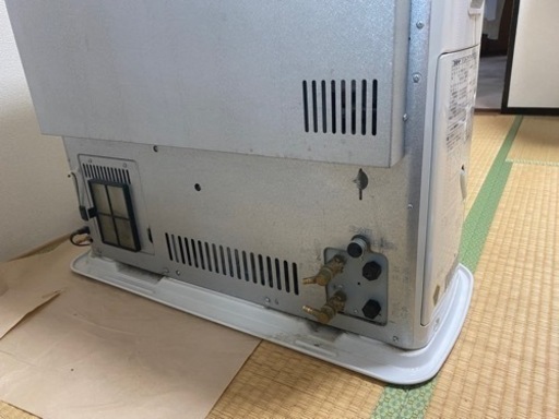 コロナポット式 床暖対応モデル 石油ストーブ コロナポット式 床暖対応モデル 石油ストーブ