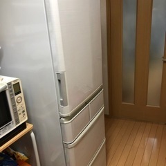 424L 両開き冷蔵庫　シャープ　