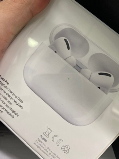 新品未開封　AirPods pro