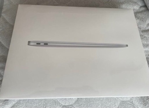Apple MacBook Air 13インチ M1シルバー256 未使用　未開封