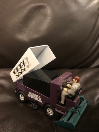 ザンボニー型貯金箱 ② Mighty Ducks