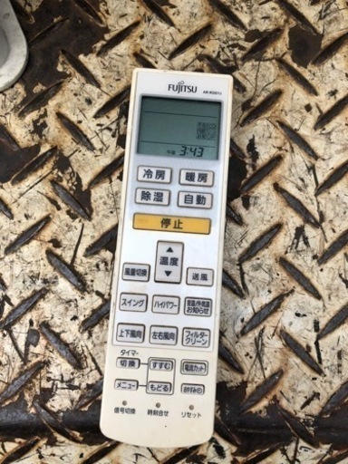 富士通　エアコン　2.2kw 配管付き　2014年