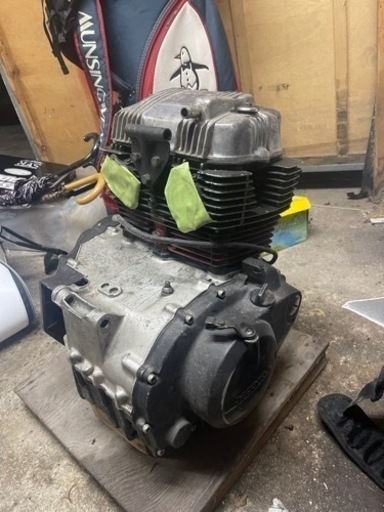 CB400Tエンジン