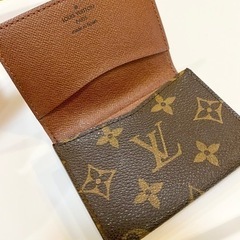 VUITTON 名刺入れ 美品