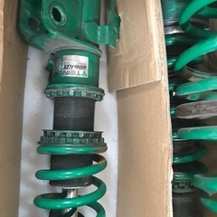 30プリウス　車高調