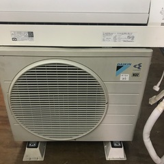 2015 Daikin 6畳。 無料のエアコンの設置