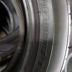 🌞185/60R15⭐工賃込み！アクア、フィールダー、シエンタ、ヤリス、ヴィッツ、インサイト、グレイス、シャトル、フィット、スイフト等に！バリ山！美品！DUNLOP製サマータイヤ入荷しました🌞