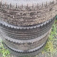 タイヤほぼ新品　16インチホイールセット