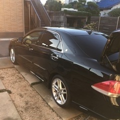 クラウン200系　後期純正ホイール（ピレリ製スタッドレスタイヤ付き）