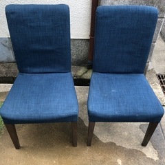 IKEAの椅子2脚セット　引き取り決まりました。