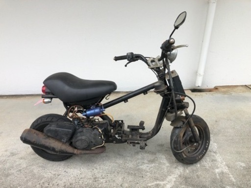 レース用バイク　エンジンV100