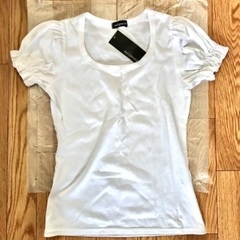 【新品】 Tシャツ 白 パフショルダー　日本製