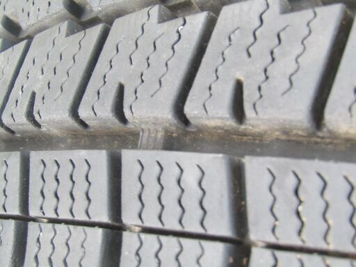 タイタンダッシュ フロントタイヤ ホイル+スタッドレスタイヤ(山9分