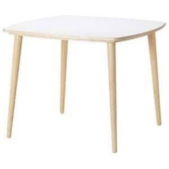 IKEA オムテンクサム　ダイニングテーブルホワイト