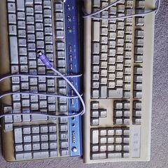 キーボード2台