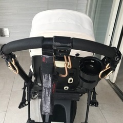 バガブー 大人気のホワイトキャノピー 高級ベビーカー bugaboo 純正 