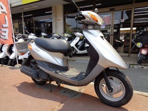 NO.4391　ＪＯＧ （ジョグ）　水冷４サイクルエンジン　フューエルインジェクション車　シルバー　☆彡