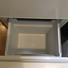 冷蔵庫　AQUA AQR-E13J(w)