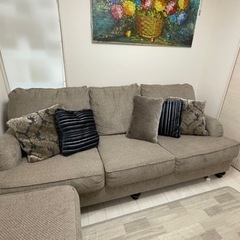 外国製）ソファー【オットマン付】、テーブル